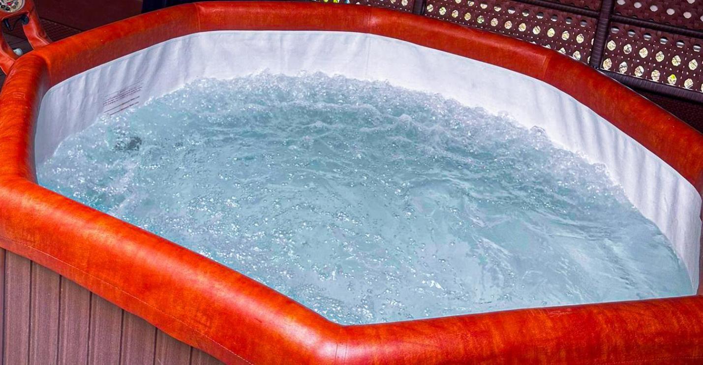 Apartman Magic Sauna,Jakuzzi,Kino Ливно Экстерьер фото
